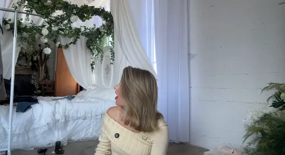 Sakurashymko Off-Shoulder Sweater Tease OnlyFans Video Leaked