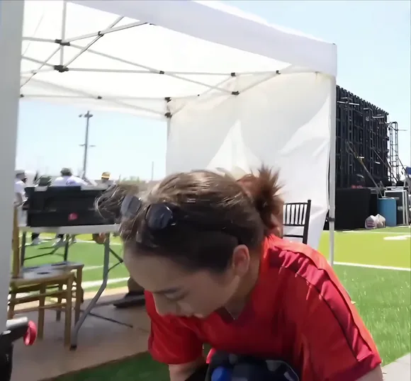 Sakurashymko Red Sports Jersey Squat OnlyFans Video Leaked