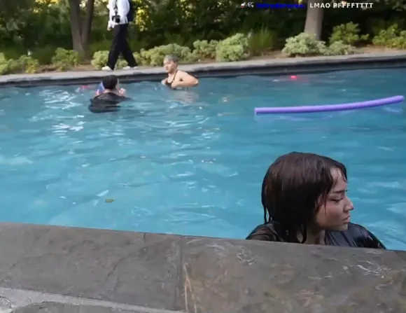 Sakurashymko Red Bodysuit Poolside Pose OnlyFans Video Leaked