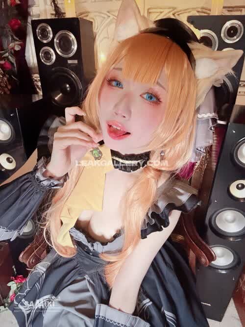 Sameki Cat Ear Maid Tease OnlyFans Photo Leaked