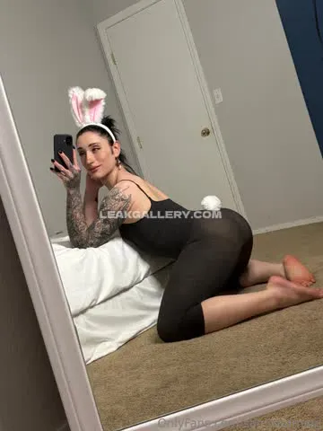 Samisburning Bunny Ears Thong Pose OnlyFans Photo Leaked