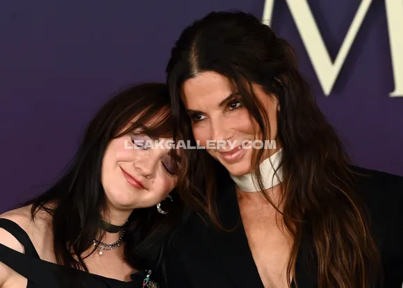 sandra.bullock.official