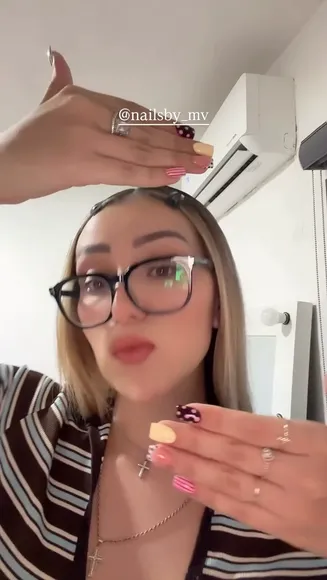 sandra_me video thumbnail
