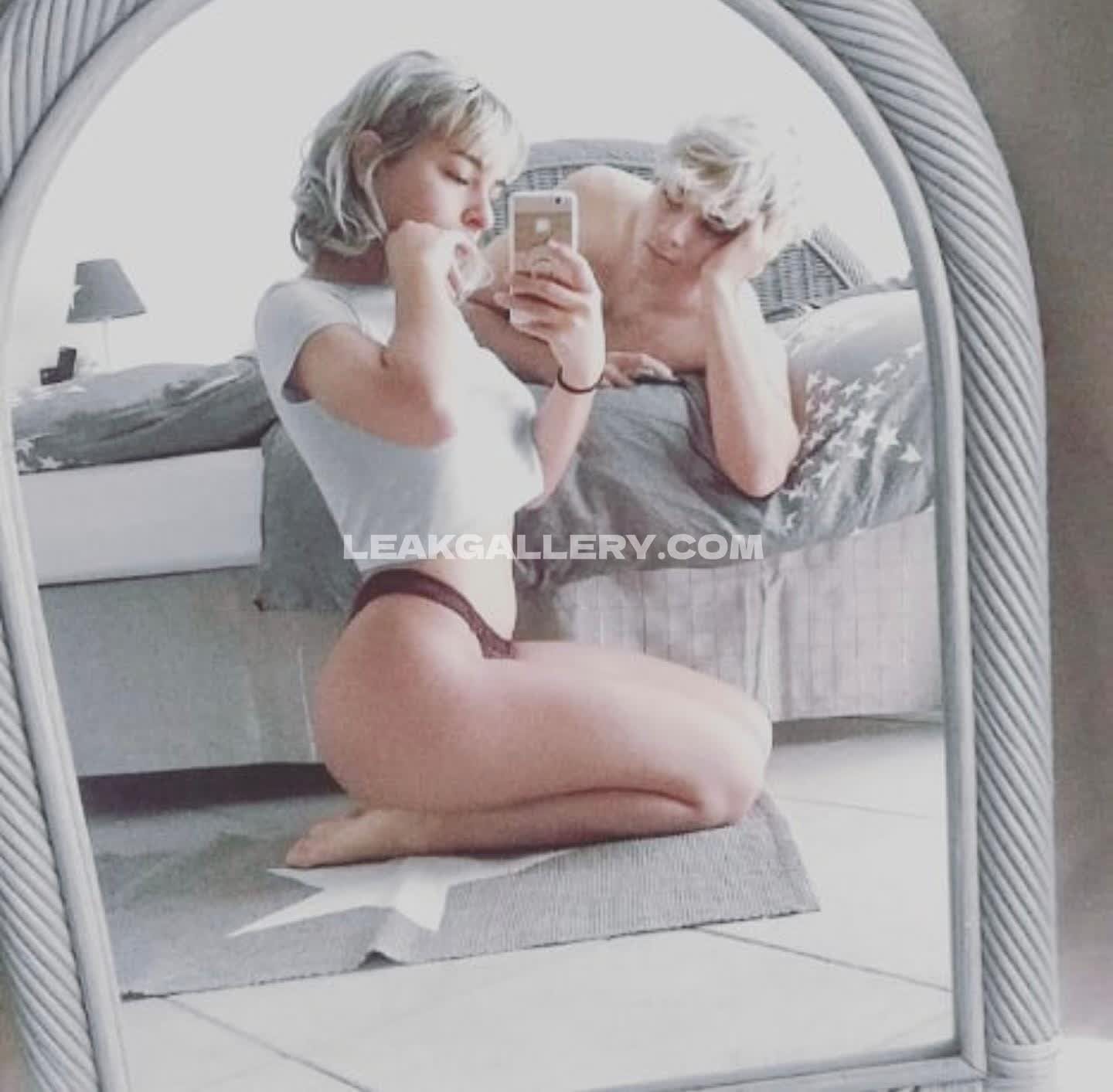 Sannset_ Exclusive Leaked Nude OnlyFans #12897290