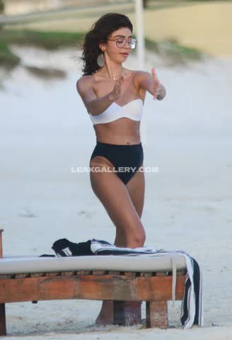 Sarahhyland Exclusive Leaked Nude OnlyFans #14891068