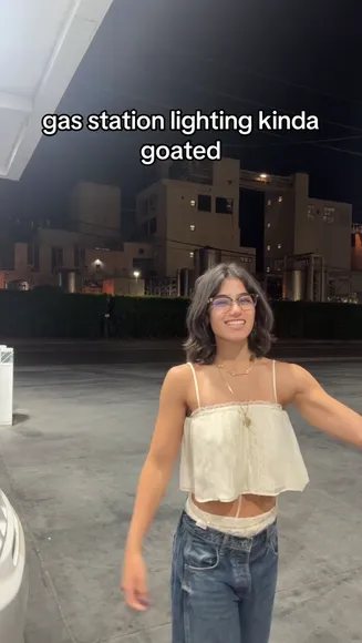 sarasaffari__ video thumbnail
