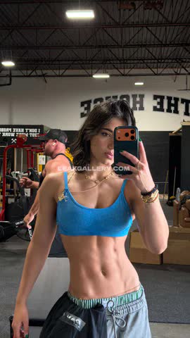 Sarasaffari__ Exclusive Leaked Nude OnlyFans #14502899