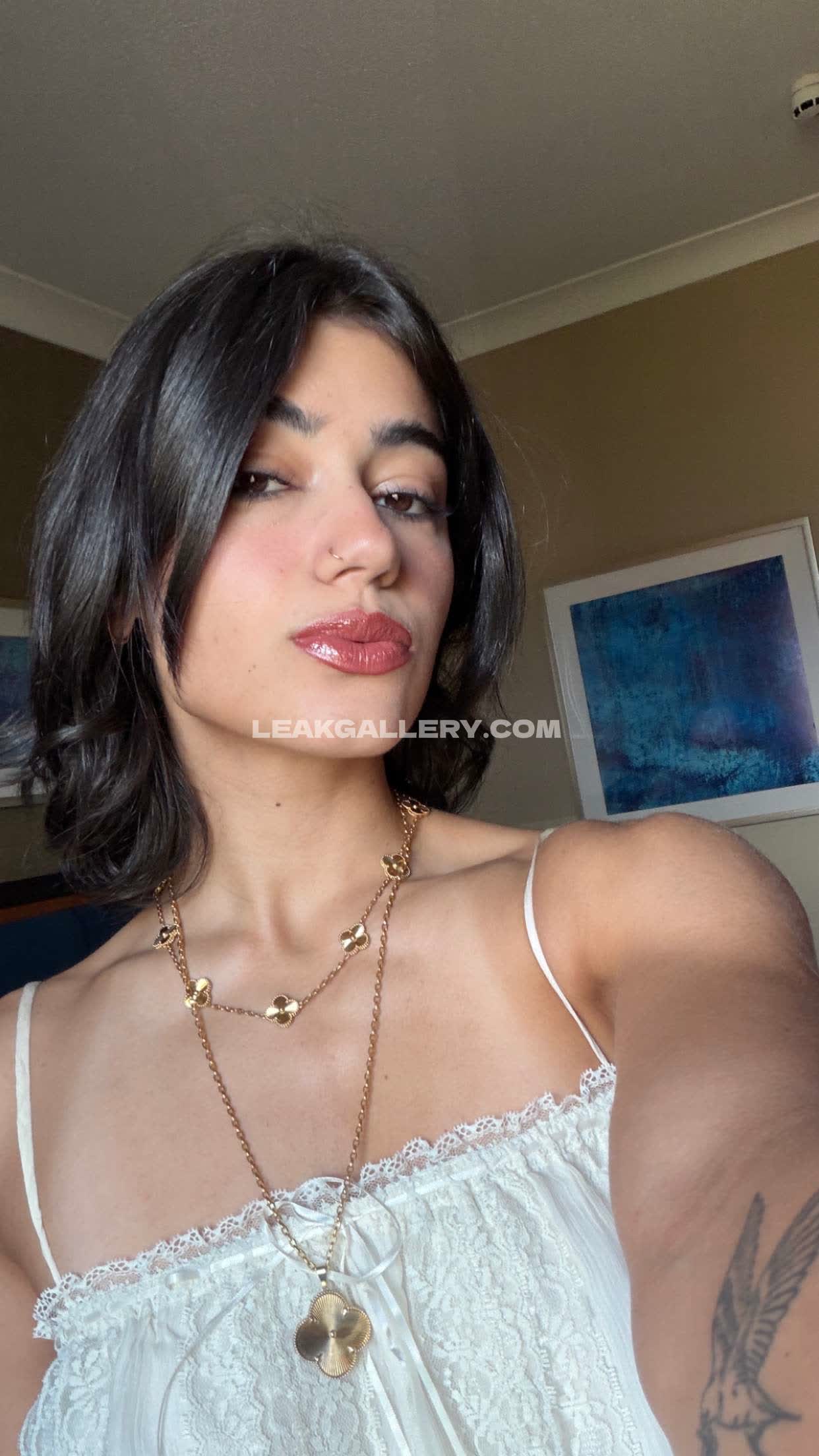 Sarasaffari__ Exclusive Leaked Nude OnlyFans #12492820