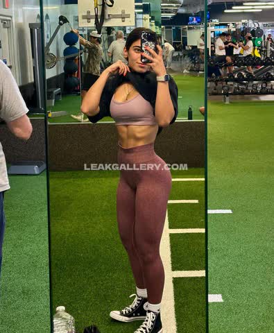Sarasaffari__ Exclusive Leaked Nude OnlyFans #14626592
