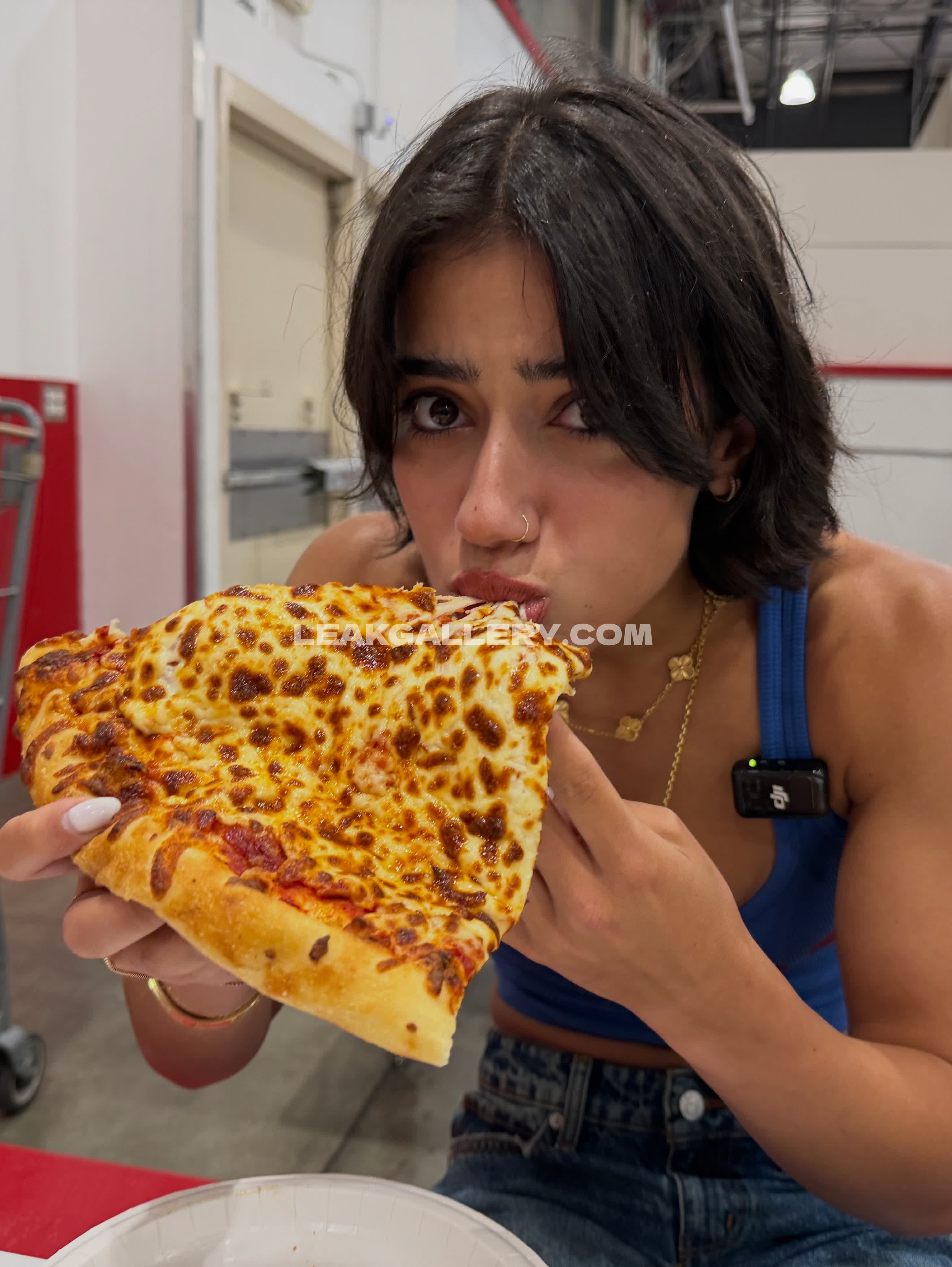 Sarasaffari__ Exclusive Leaked Nude OnlyFans #13069691