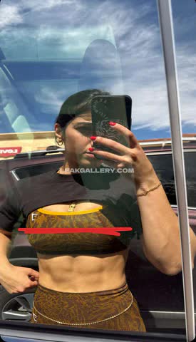 Sarasaffari__ Exclusive Leaked Nude OnlyFans #14579040