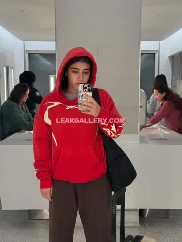 Sarasaffari__ Exclusive Leaked Nude OnlyFans #14764597