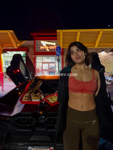 Sarasaffari__ Exclusive Leaked Nude OnlyFans #14492749