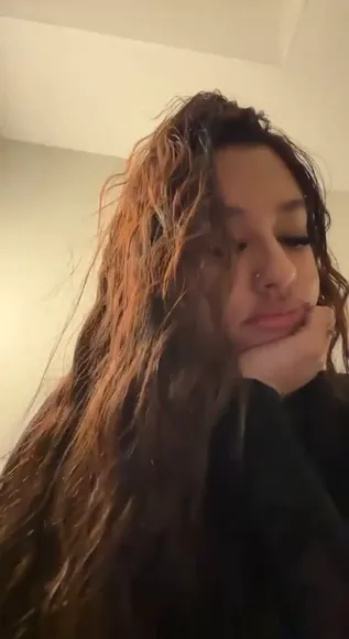 sariixo video thumbnail