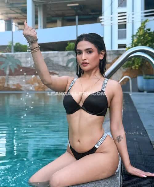 Sassy_poonam Exclusive Leaked Nude OnlyFans #14494577