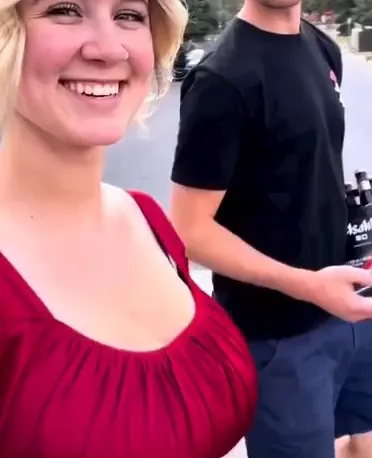Saterra_lynn Red Top Cleavage Flash OnlyFans Video Leaked