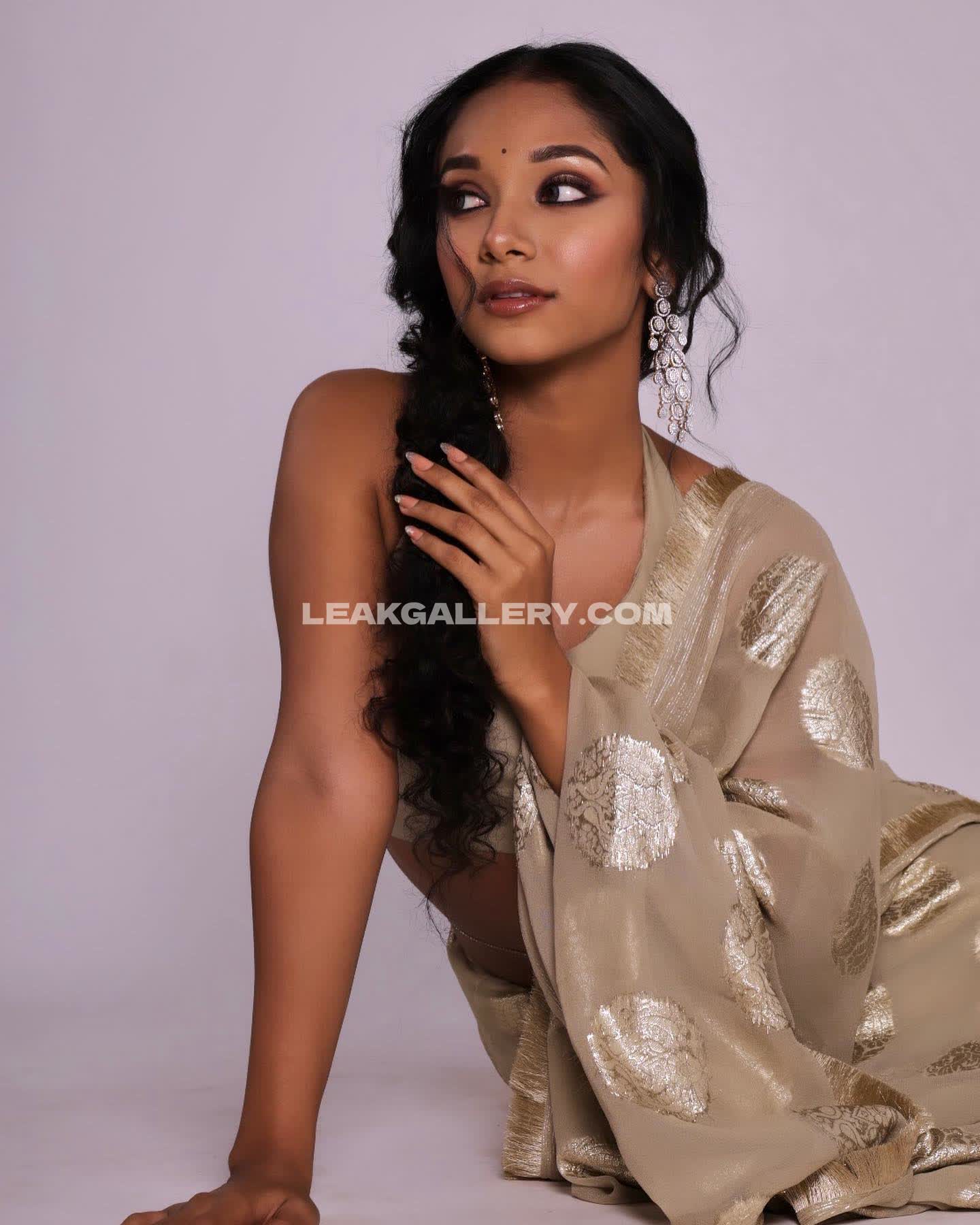 Saumyakamble_official / saumya_kamble Exclusive Leaked Nude OnlyFans #12726450