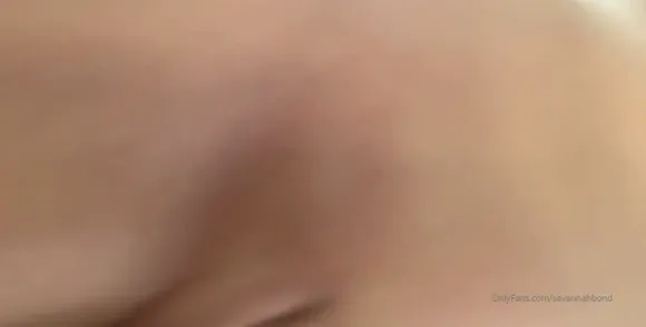 Savannahbond Yellow Lingerie Tease OnlyFans Video Leaked