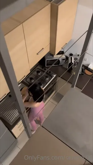 Sawlties Pink Leggings Ass Display OnlyFans Video Leaked