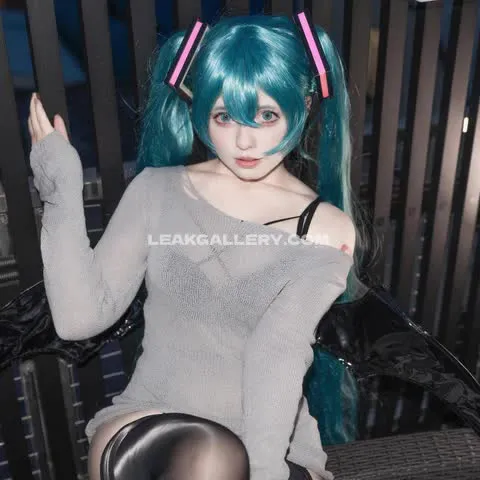 saya_scarlet