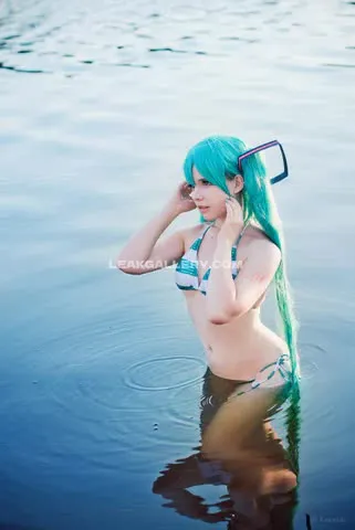 saya_scarlet
