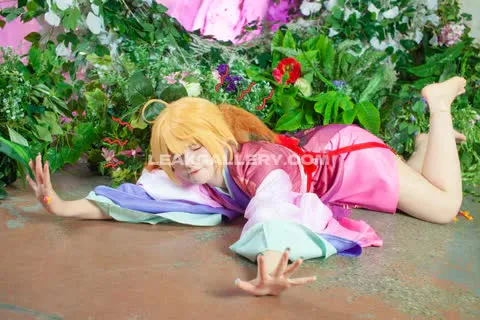 saya_scarlet