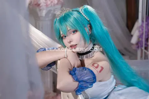 saya_scarlet