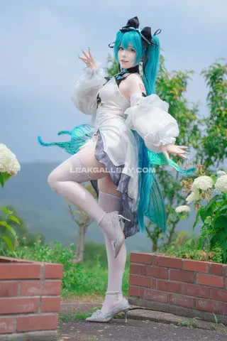 saya_scarlet