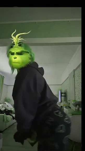 Sbby_astride Grinch Mask Twerk OnlyFans Video Leaked