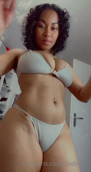 Scalixtor Light Gray Bikini Tease OnlyFans Video Leaked