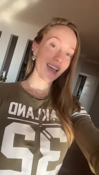 Scarletchase Fishnet Legs With Handcuffs OnlyFans Video Leaked