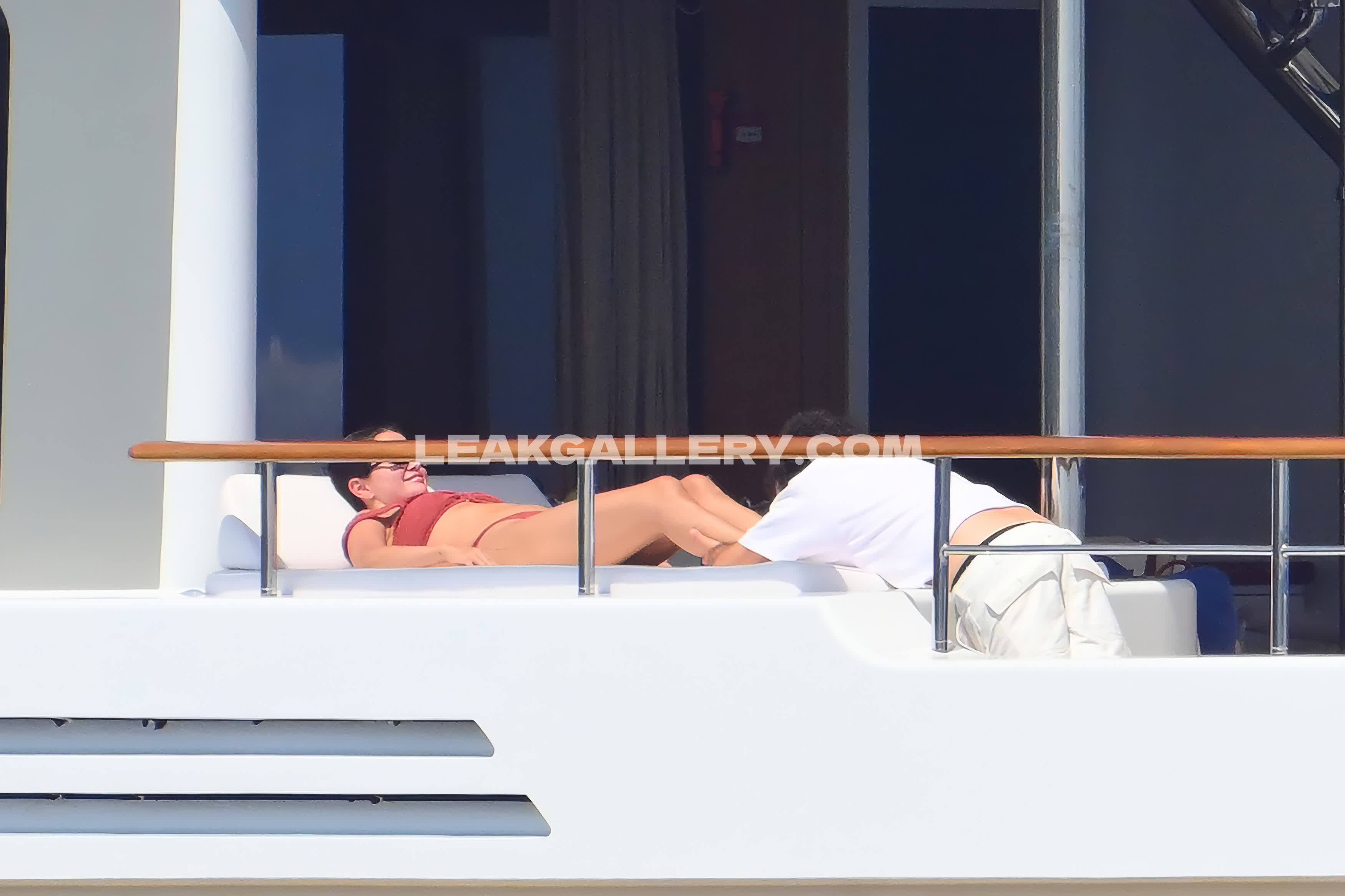 Selenagomez Exclusive Leaked Nude OnlyFans #13323517