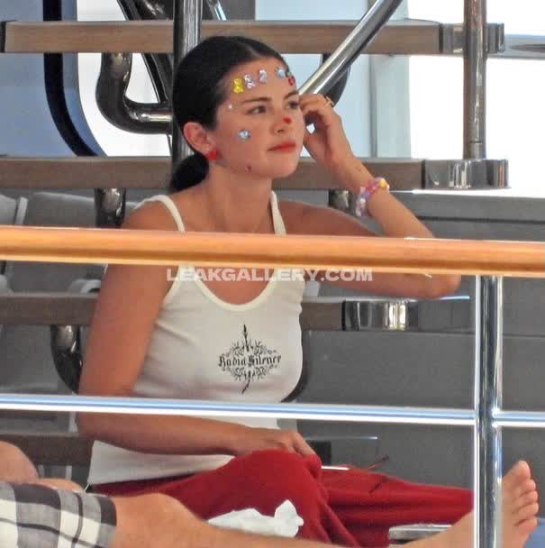 Selenagomez Exclusive Leaked Nude OnlyFans #13291562