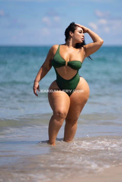 Selenecastle Exclusive Leaked Nude OnlyFans #14542968