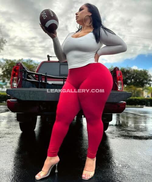 Selenecastle Exclusive Leaked Nude OnlyFans #14661255