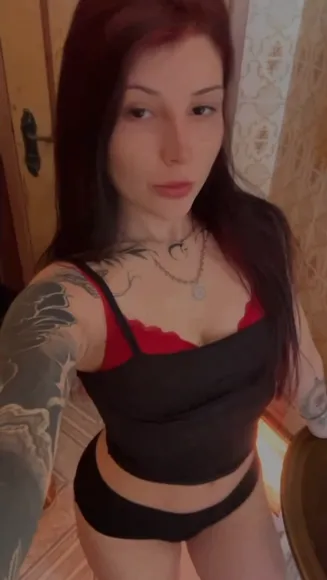 seliinacat video thumbnail