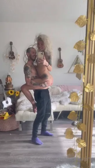 Sensualsunshine Naked Ass Hug Pose OnlyFans Video Leaked