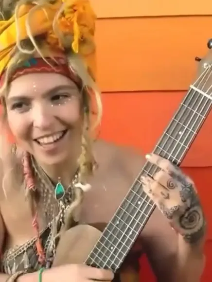 Sensualsunshine Boho Topless Guitar Play OnlyFans Video Leaked