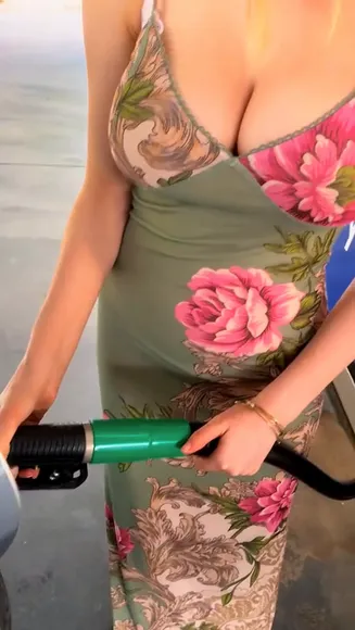 serenaskybourne video thumbnail
