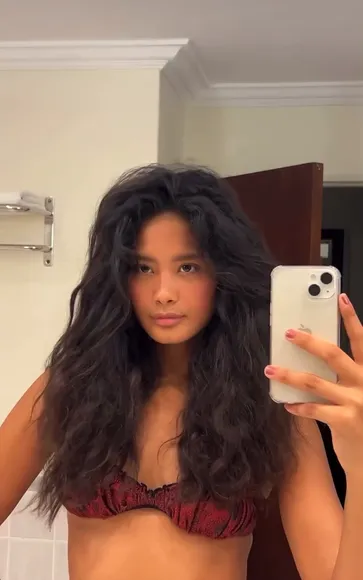 Seriesmag Red Lace Bikini Selfie OnlyFans Video Leaked