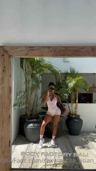 Sexy_petite_asian_girl Pink Bodysuit Strut OnlyFans Video Leaked
