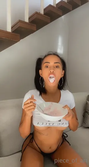 Sexy_petite_asian_girl Bare Tits Eating Ice Cream OnlyFans Video Leaked