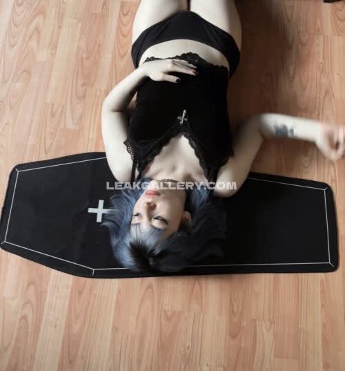 Shadowkyuu Exclusive Leaked Nude OnlyFans #12341116