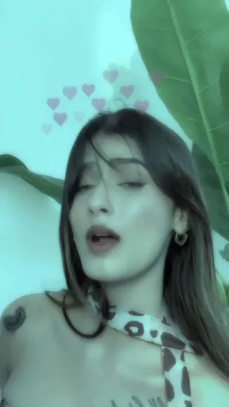 Shambhavi1997 Leopard Print Scarf Tease OnlyFans Video Leaked