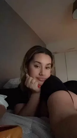 Shaynez92 Black Top Tease OnlyFans Video Leaked