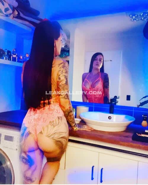 Shellandhuzz Exclusive Leaked Nude OnlyFans #15865658