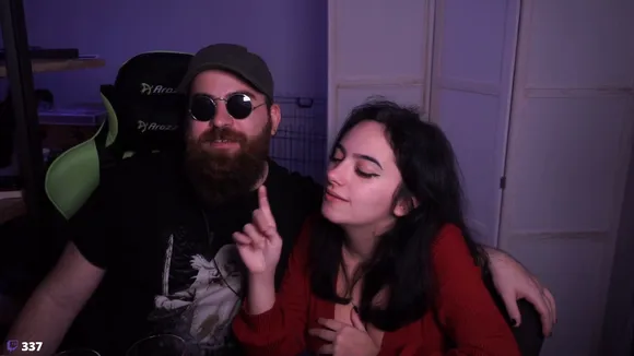 Shiftymine Red Cardigan Cuddle OnlyFans Video Leaked