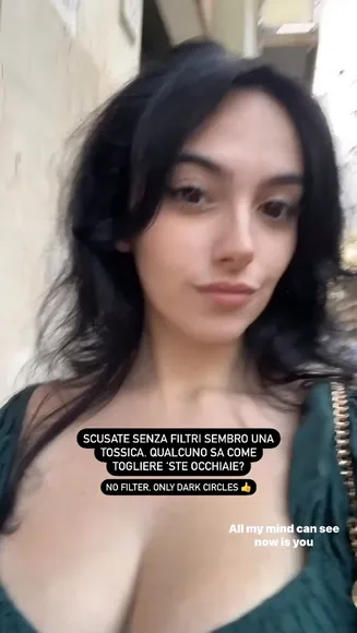 Shiftymine Deep V Neckline Flash OnlyFans Video Leaked