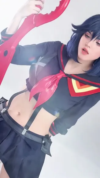 Shiroganesama Short Skirt Ass Tease OnlyFans Video Leaked