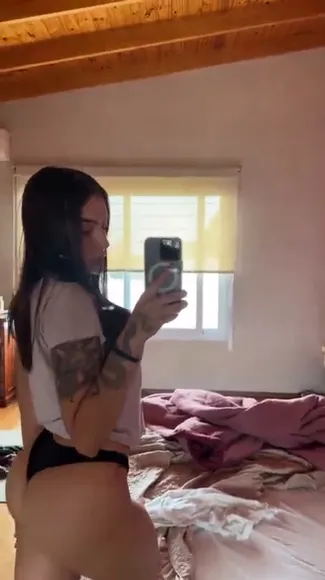 Shulia Thong Ass Selfie Pose OnlyFans Video Leaked